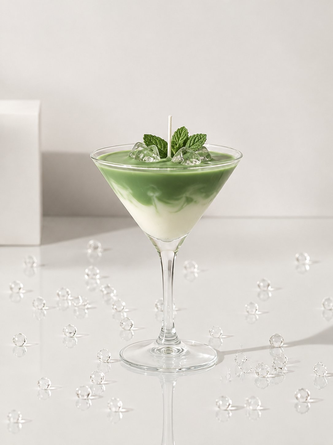 Rankų darbo žvakė "Iced Matcha"